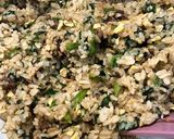 A picture of step 5 of Spinach and Beef Fried Rice.