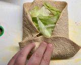 Φωτογραφία βήματος 6 της συνταγής Μπουρίτο με Σαλάτα Τόνου - Burrito with Tuna Salad!