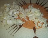 Foto del paso 2 de la receta: Sobres de masa filo rellenas de carne de las sobras del cocido