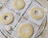 Foto langkah ke 4 dari resep Donat Kentang.