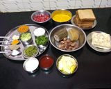 A picture of step 2 of Bread wheel chat (dabeli style).