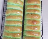 Foto langkah ke 6 dari resep Roti Pandan Empuk Tanpa Ulen Tanpa Telur.