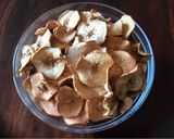 A picture of step 3 of California Farm Student Dried Apple Snacks.