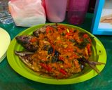 Foto langkah ke 5 dari resep Ikan kembung sambal kuning.