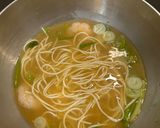 Hình bước làm 3 của món Mì Somen Bào Ngư Miso BLW