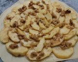 Foto del paso 5 de la receta: Pastel alemán con manzanas y frutos secos