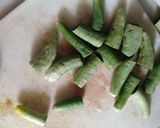 Foto langkah ke 2 dari resep Terong tumis asam sunti.