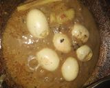 Foto langkah ke 4 dari resep Rendang Telur bumbu instan.