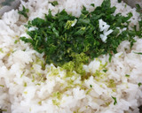 Foto del paso 2 de la receta: Arroz con cilantro y lima