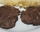Foto del paso 3 de la receta: Hamburguesas caseras rellenas