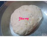 A picture of step 2 of Aloo ke SAMOSA.