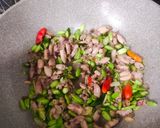 Foto langkah ke 3 dari resep Oseng Baby Cumi Petai.