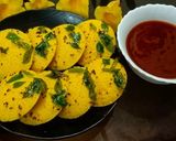 A picture of step 5 of Idli Dhokla.