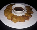 A picture of step 2 of Potato chips pakawri.
