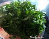 A picture of step 1 of Methi Thepla.