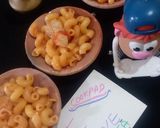 A picture of step 1 of Tikka spiral macroni.
