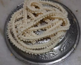 முறுக்கு(Murukku recipe in tamil) ரெசிபி ஸ்டேப் 2 புகைப்படம்
