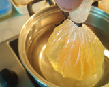 Foto del paso 3 de la receta: Huevo poché o escalfado