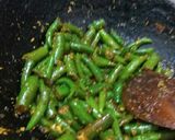 A picture of step 6 of Green chilli pickle.