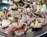 મિસલ પાવ (Misal Paav Recipe In Gujarati) રેસીપી સ્ટેપ1ફોટો