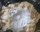 Foto del passaggio 2 della ricetta Crostata con marmellata di albicocche