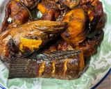 Foto langkah ke 1 dari resep Ikan kutuk asap kelo ireng.