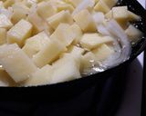 Foto del paso 1 de la receta: Tortilla de papas con jamón y queso