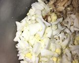 A picture of step 1 of Chicken egg sandwich.