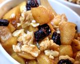 Foto del paso 4 de la receta: Avena con manzana caramelizada, nueces y arándanos