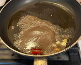 Foto del passaggio 2 della ricetta Orecchiette (Solari) con Garum Sociorum e Senape Selvatica Saltata