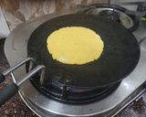 A picture of step 6 of मक्के की रोटी और सरसों का साग.