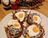 Foto del paso 6 de la receta: Nidos de patatas con gulas y huevos de codorniz