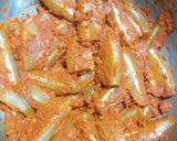 A picture of step 1 of MEEN VARATHATTHU Fish fry.