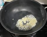 Hình bước làm 3 của món Gà/ bạch tuộc xào bắp cải phô mai
