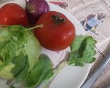 नवलकोल टोमॅटो कांदा सलाड (Navalkol Tomato Kanda Salad Recipe In Marathi) रेसिपी स्टेप 2 फोटो 