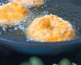 Foto langkah ke 5 dari resep Donat Ayam Crispy.
