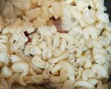 A picture of step 6 of Garlic Pasta.