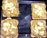 A picture of step 14 of Bread pizza.