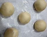 Foto langkah ke 6 dari resep Donat Ekonomis.