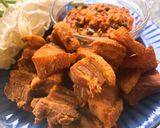 รูปขั้นตอนการทำที่ 5 ของ หมูทอดเกลือ