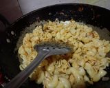 A picture of step 3 of Tandoori Mayonnaise Macaroni.