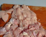 Foto del paso 1 de la receta: Guiso de pollo con porotos y verduras muy sabroso y nuevo cuchillo 🔪