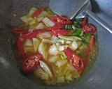 Foto langkah ke 3 dari resep Ayam Goreng saus mentega sederhana.