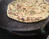 A picture of step 4 of Mooli Methi paratha.