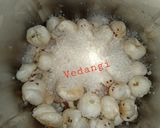 A picture of step 7 of Makhana Milkshake.