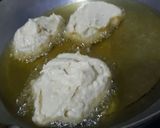 A picture of step 4 of Irish potatoes balls.