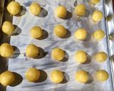 Foto langkah ke 2 dari resep Thumbprint cookies.