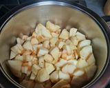 A picture of step 1 of Apple Custard.