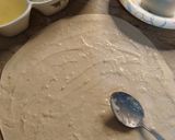 A picture of step 2 of Meetha paratha.