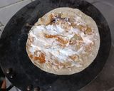झटपट चपाती पासून फ्रँकी (Chapati Frankie Recipe In Marathi) रेसिपी स्टेप 3 फोटो 